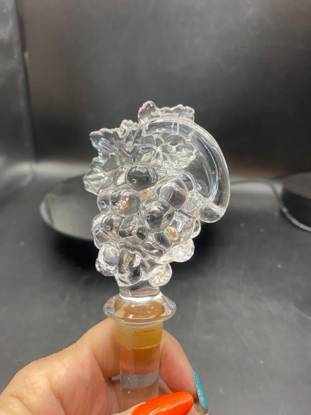 Mikasa Grape Cluster Wine Stopper